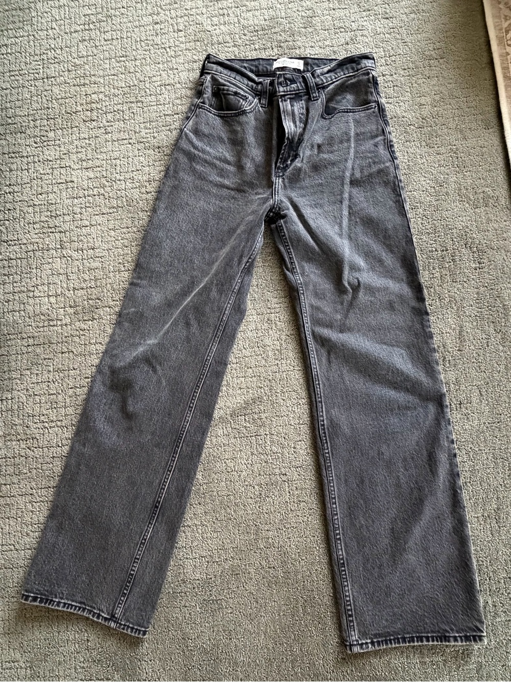 Abercrombie & Fitch 90s Relaxed High Rise Jean Size 27